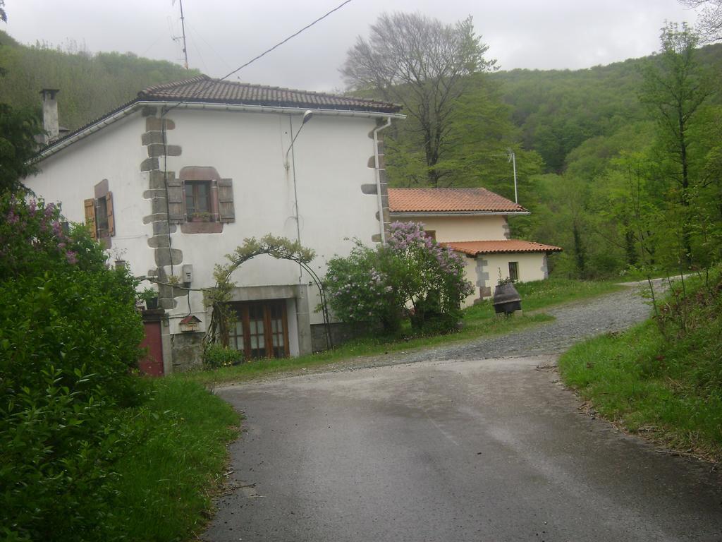 Hostal Venta San Blas Almándoz Buitenkant foto
