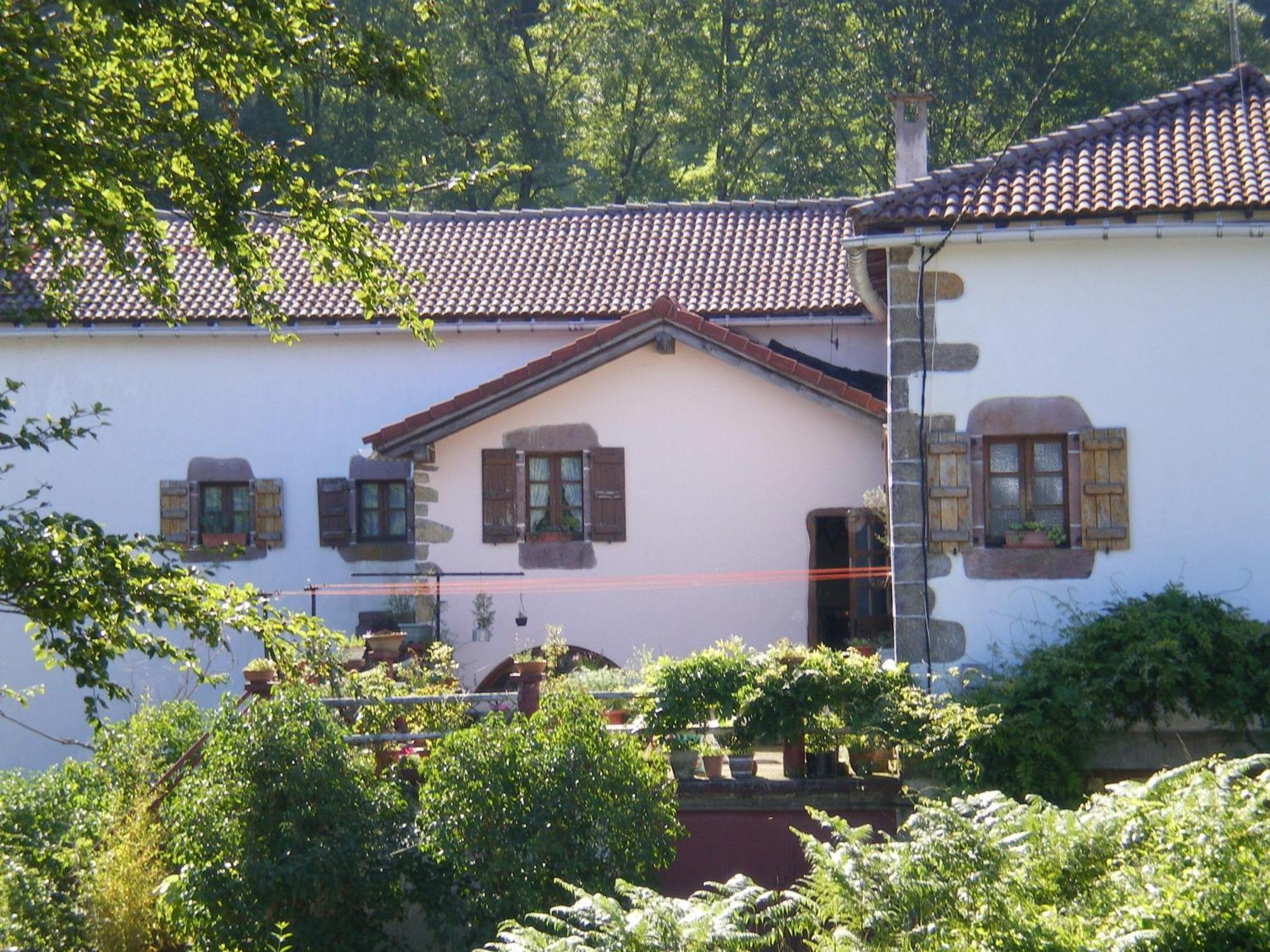 Hostal Venta San Blas Almándoz Buitenkant foto