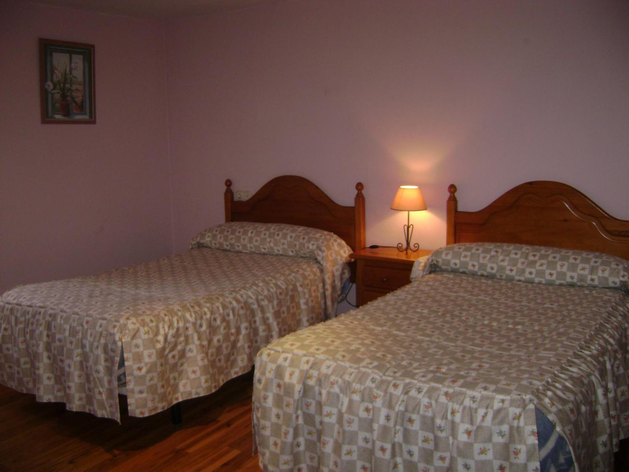 Hostal Venta San Blas Almándoz Buitenkant foto